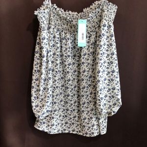 Kaileigh - Caledonia off the shoulder blouse